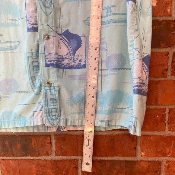 Columbia Mens XL Blue Swordfish Boat Fishing Short Sleeve Button Down Shirt - Picture 8 of 9